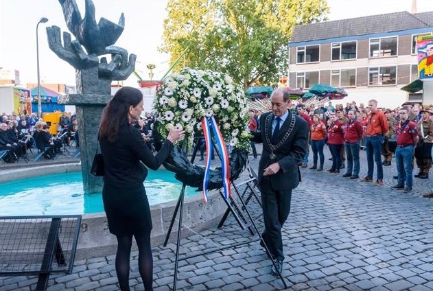 Stille toch en dodenherdenking Hengelo 4 mei