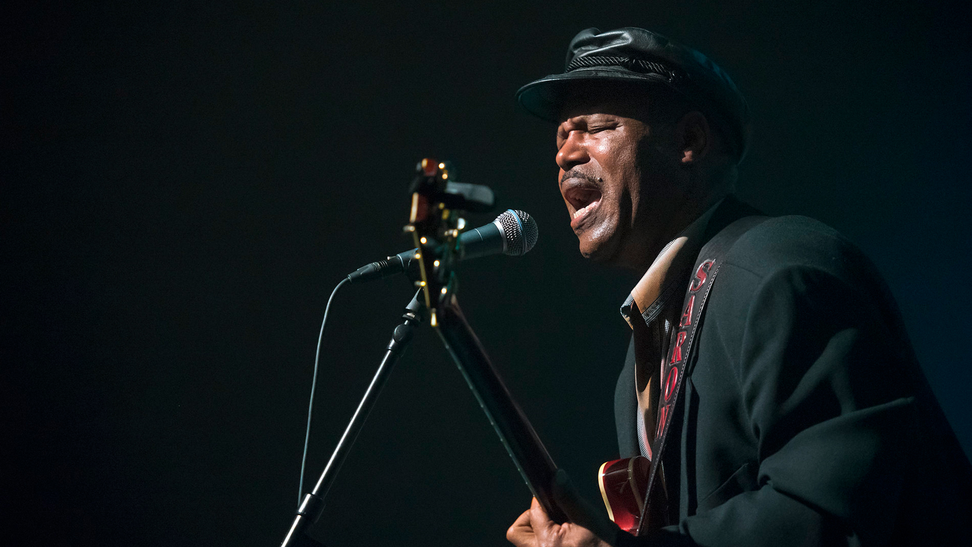 SaRon Crenshaw Hengelo Metropool